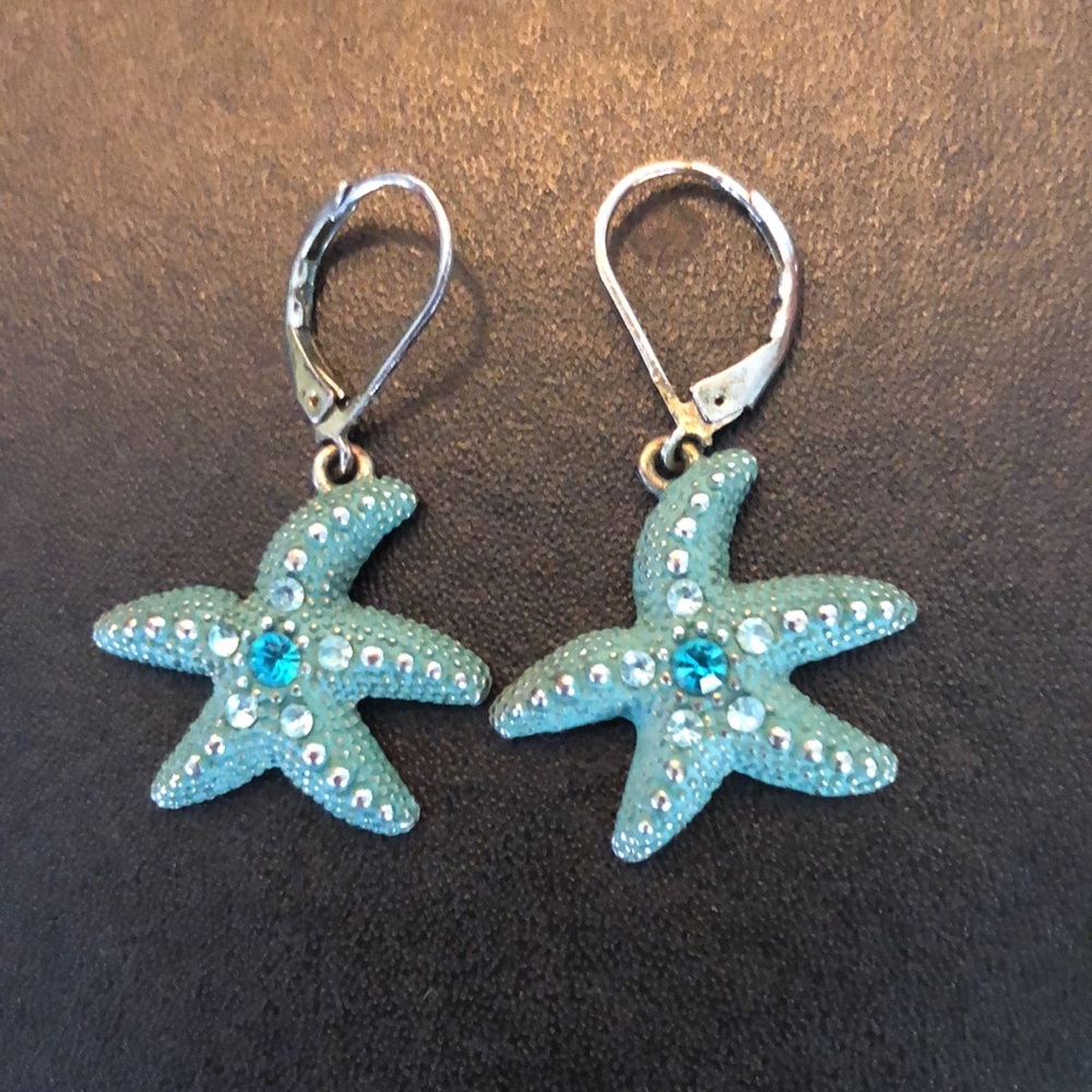 5️⃣ FOR $3️⃣! WHIMSICAL STARFISH DROP EARRINGS